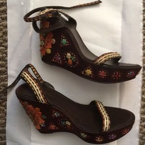 Sam Edelman Botton Wedges